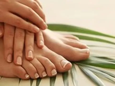 5 vấn đề sức khỏe khiến tay, chân luôn lạnh toát