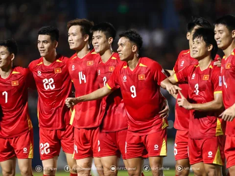 Danh sách đội tuyển Việt Nam đấu Malaysia: Công Phượng trở lại, Cao Pendant Quang Vinh lần đầu góp mặt