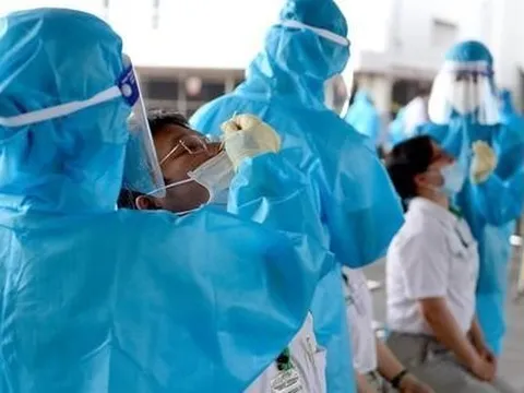 Tình hình COVID-19: TPHCM họp khẩn, Bà Rịa - Vũng Tàu 3 học sinh dương tính