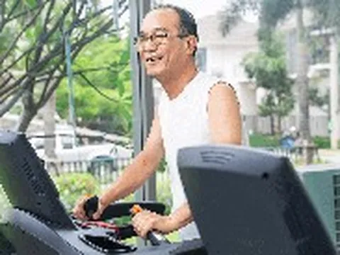 'Những môn thể thao nên từ bỏ ở tuổi 45', người ủng hộ, người nói chơi thể thao nặng mà vẫn khỏe