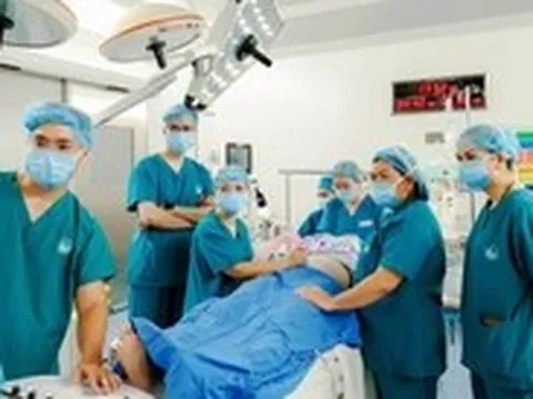 Việt Nam thành điểm đến với bệnh nhân thông tim bào thai