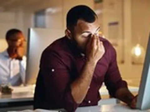 Thiếu ngủ, căng thẳng, ngồi nhiều... làm tăng lượng đường trong máu