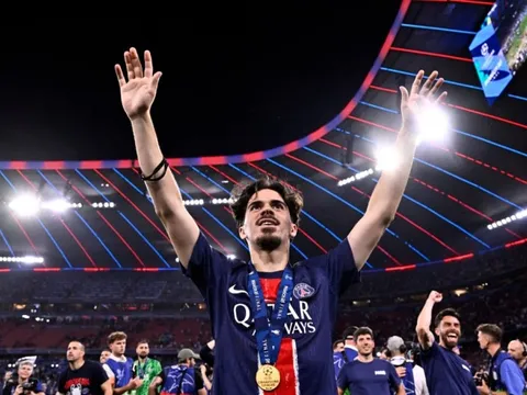 Bây giờ, Messi nợ Vitinha một lời xin lỗi