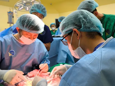 Cô gái mất cả hai quả thận vì thói quen tai hại thường gặp ở giới trẻ