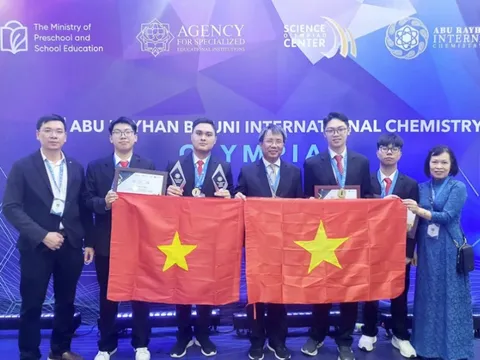 Học sinh Việt Nam giành ba huy chương vàng Hóa học quốc tế