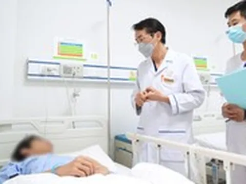 Chủ quan vì cú va đập khi đạp xe, bé trai 12 tuổi mất một bên tinh hoàn