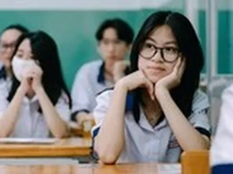 Hơn 70.000 thí sinh TP.HCM làm thủ tục thi lớp 10: Những lưu ý của giám thị đối với thí sinh