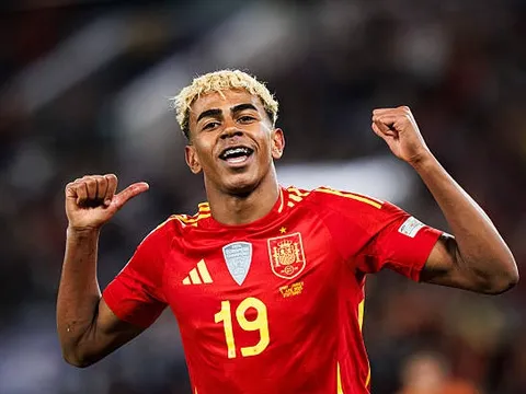 Lamine Yamal gửi thông điệp mạnh mẽ tới Quả bóng Vàng sau đại chiến Pháp vs Tây Ban Nha