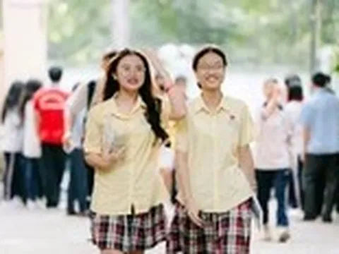 Hơn 73.000 thí sinh TP.HCM bắt đầu thi môn đầu tiên vào lớp 10