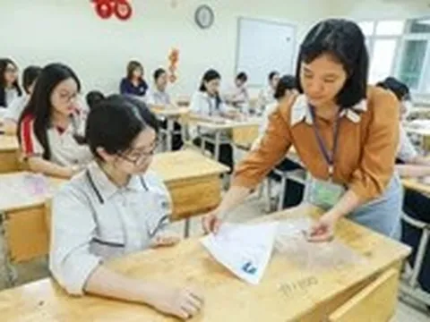 Gợi ý bài giải môn văn thi lớp 10 Hà Nội