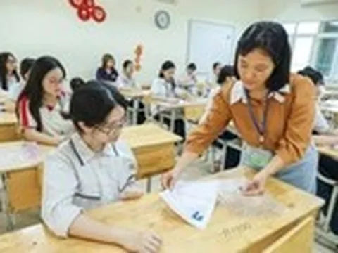 Trên 102.000 thí sinh Hà Nội bước vào kỳ thi tuyển sinh lớp 10