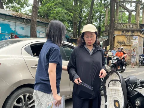 Hà Nội: Mang điện thoại vào phòng thi lớp 10, thí sinh bị đình chỉ