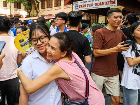 Đề thi không còn đánh đố