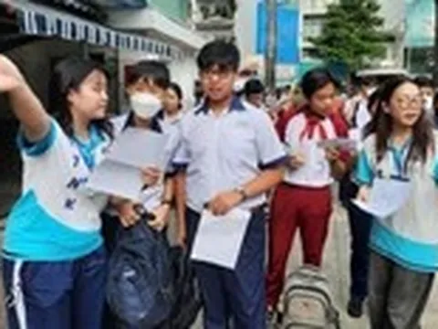 Trưa nay, Trường phổ thông Năng khiếu công bố điểm thi, điểm chuẩn lớp 10