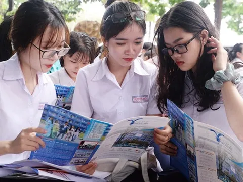 Học viện Tài chính quy đổi chứng chỉ IELTS năm 2025 thế nào?