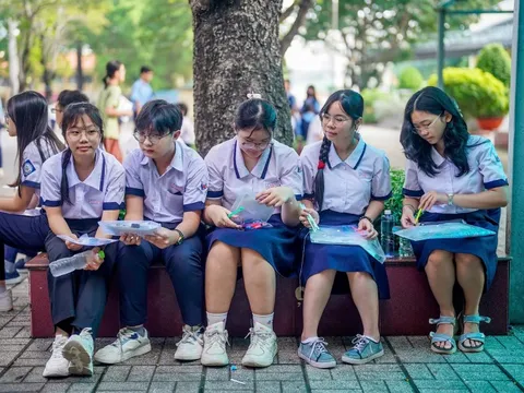 Điểm chuẩn lớp 10 trường chuyên 'hot' của TPHCM cao nhất là 33,75 điểm