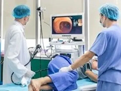 Ung thư đại trực tràng trẻ hóa, ai nên tầm soát?