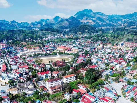 Nhiều giáo viên 'trượt' khen thưởng vì chưa đóng quỹ