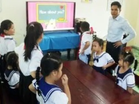 Công nghệ đến lớp học Trường Sa