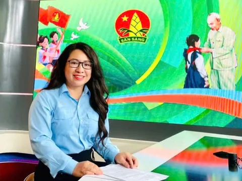 Hai giáo viên Đắk Lắk được nhận Giải thưởng Cánh én hồng năm 2025 toàn quốc