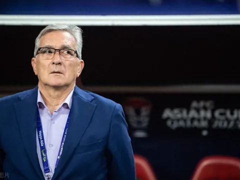 HLV tệ thứ nhì lịch sử đội tuyển Trung Quốc mất việc