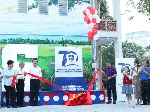 Tự hào 70 năm ULIS xây dựng và phát triển