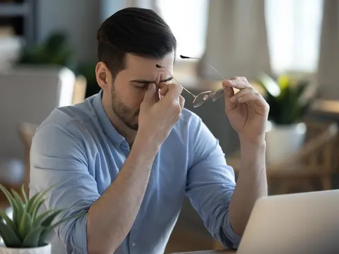 Bác sĩ tiết lộ thông tin 'sốc': 1/5 phái mạnh phàn nàn về tình trạng 'trên bảo dưới không nghe'