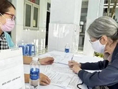 Người trên 70 tuổi được hưởng những quyền lợi gì khi tham gia bảo hiểm y tế?