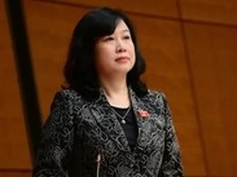 Bộ trưởng Đào Hồng Lan nói về quá tải bệnh viện, vụ thuốc giả, kẹo Kera của Hằng Du Mục