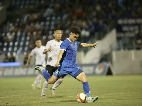 Quảng Ninh thăng hạng sớm, trở lại bóng đá chuyên nghiệp