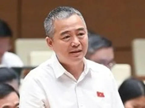 Đại biểu Nguyễn Lân Hiếu: Bệnh viện trung ương quá tải do người dân không tin tuyến huyện, tỉnh