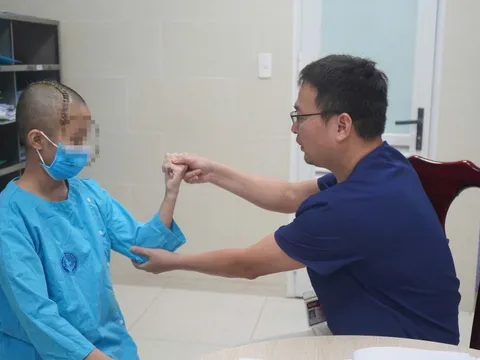 Đà Nẵng: Bé 13 tuổi đột quỵ khi đang tập văn nghệ