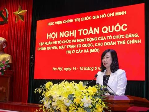 Phân cấp, phân quyền trong lĩnh vực y tế: Giao quyền sâu rộng nhưng không buông lỏng quản lý