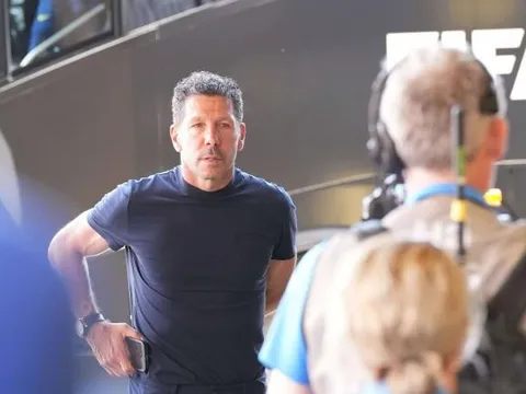 HLV Simeone phàn nàn với FIFA, không hài lòng về chuyện 'thay đồ' ở Club World Cup 2025