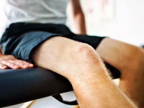 Các phương pháp điều trị thoái hóa khớp gối không dùng thuốc