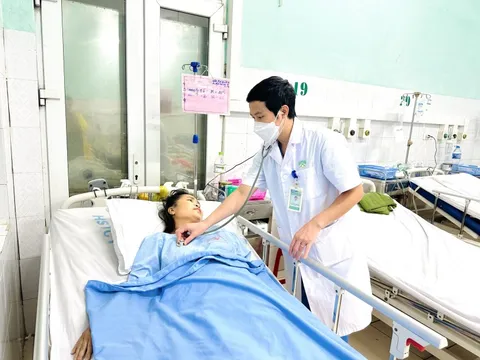 Thanh Hoá: Cứu người phụ nữ ngừng tim do điện giật