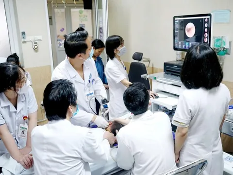 Bệnh nhi bị rò dịch não tuỷ hiếm gặp, đi khám nhiều nơi chẩn đoán viêm tai ngoài