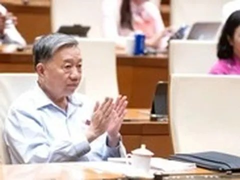 Chính thức miễn học phí cho học sinh công lập cả nước, học sinh tư thục được hỗ trợ