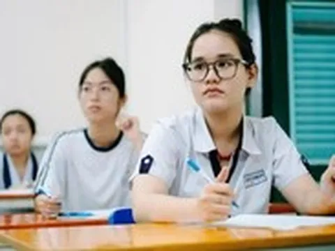 Bài giải 24 mã đề môn toán thi tốt nghiệp THPT 2025