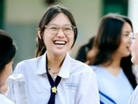 Đề môn văn kỳ thi tốt nghiệp THPT 2025