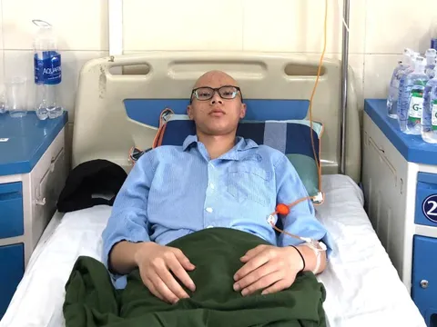 Hai học trò vùng cao lỡ hẹn thi tốt nghiệp THPT vì mắc bệnh hiểm nghèo