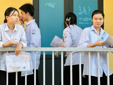 Cập nhật bài thi Khoa học Tự nhiên tốt nghiệp THPT theo chương trình cũ