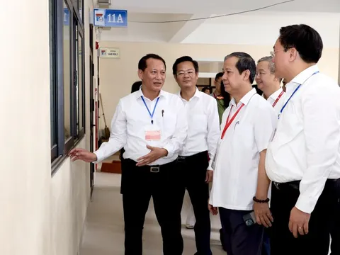 Bộ trưởng Giáo dục lưu ý công tác chấm thi Tốt nghiệp THPT