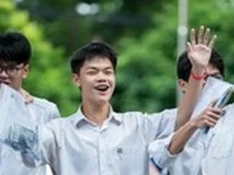 Bộ Giáo dục khẳng định chưa công bố đáp án môn văn tốt nghiệp THPT