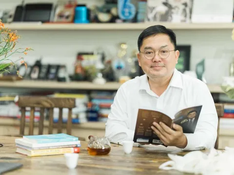 AI sẽ tạo ra một 'tầng lớp vô dụng' trong 3-5 năm tới