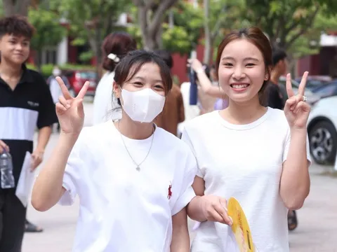 Bộ GD&ĐT bác bỏ đáp án môn Ngữ văn THPT lan truyền trên mạng xã hội