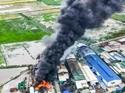 Cháy xưởng phế liệu làm 6 người chết: Khởi tố 2 bị can