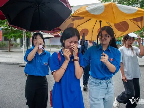 Đề thi Tiếng Anh: ‘Giáo dục cần những chuyển động có lộ trình, không phải là cú sốc’