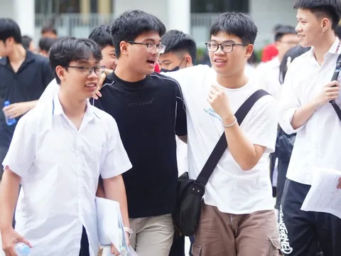 Học phí các trường đại học đào tạo ngành Ngôn ngữ năm học 2025