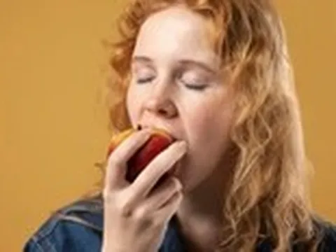 Có thật táo Ý bổ dưỡng gấp 6 lần táo Mỹ?